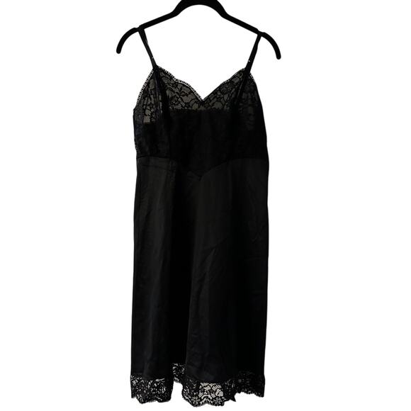 Vintage Vanity Fair black sheer lace and chiffon slip dress size small - Picture 1 of 5